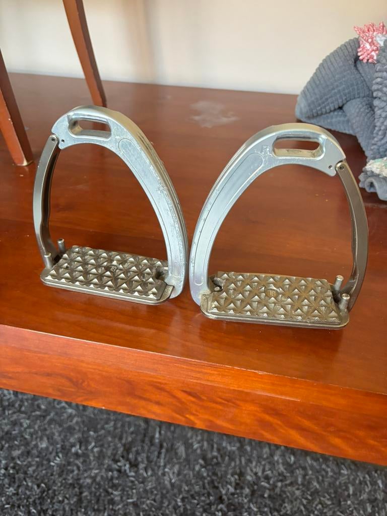 Beugels ts, Dieren en Toebehoren, Paarden