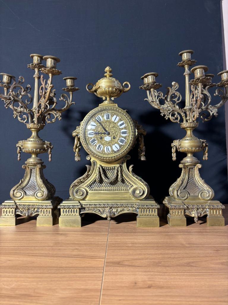 (75) Antieke Franse Bronzen Regency Pendule met Kandelaren, Enlèvement ou Envoi