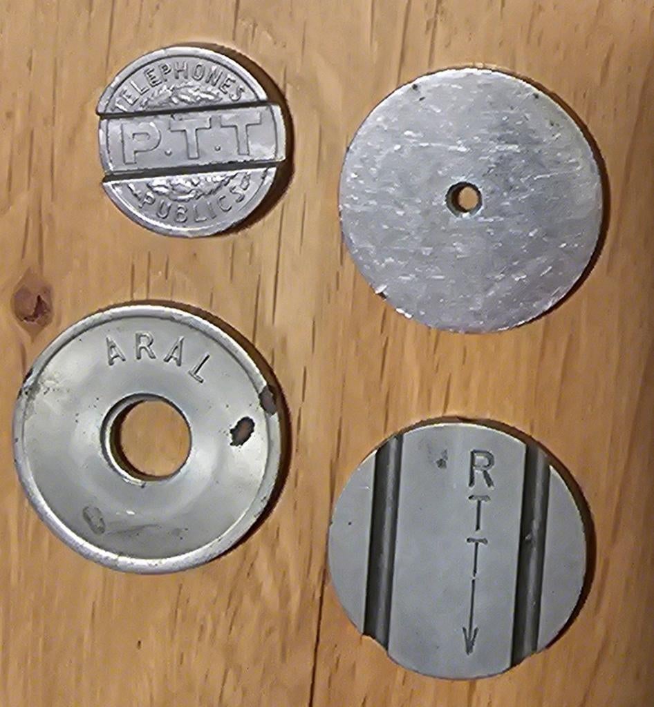 RTT , Aral en Franse PTT tokens / munten, Verzamelen, Ophalen of Verzenden