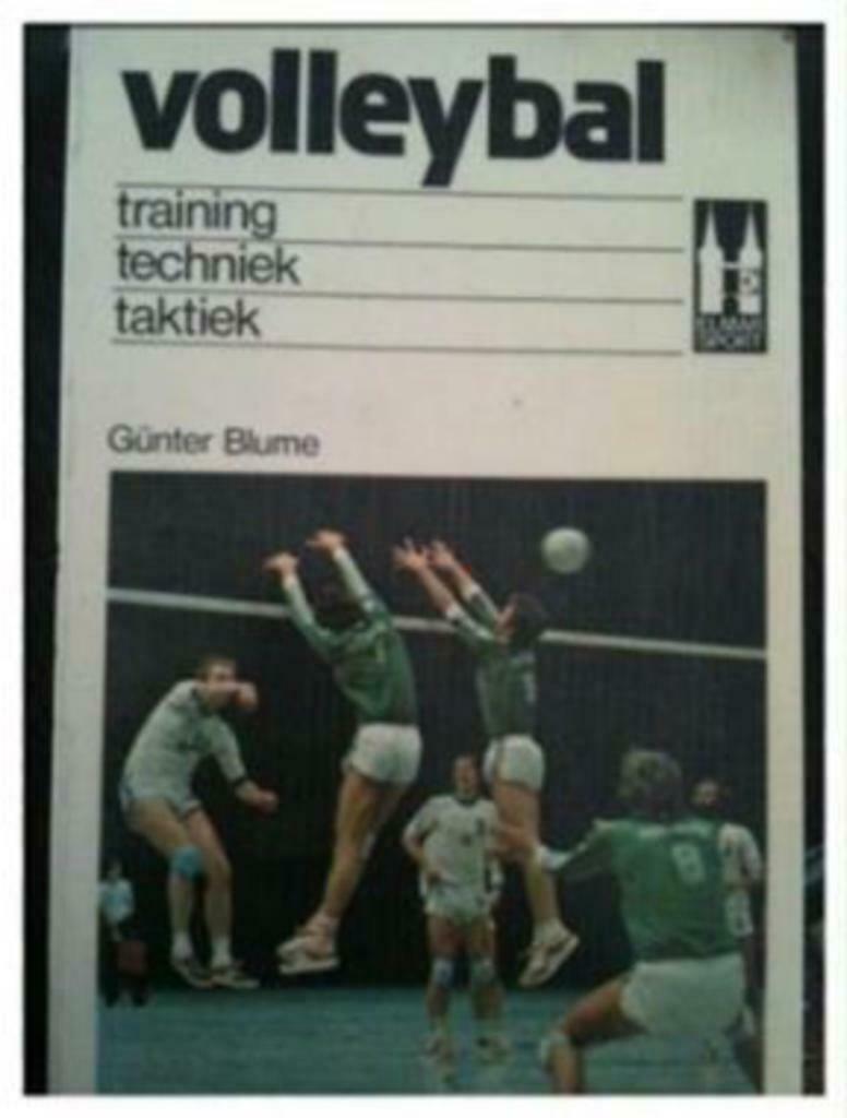 Volleybal, Gunter Blume, Boeken, Ophalen of Verzenden, Balsport