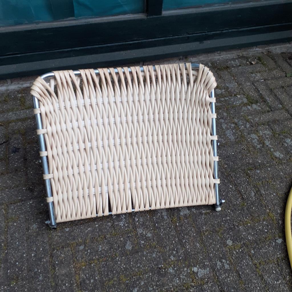 2verstelbare rugsteunen, Ophalen