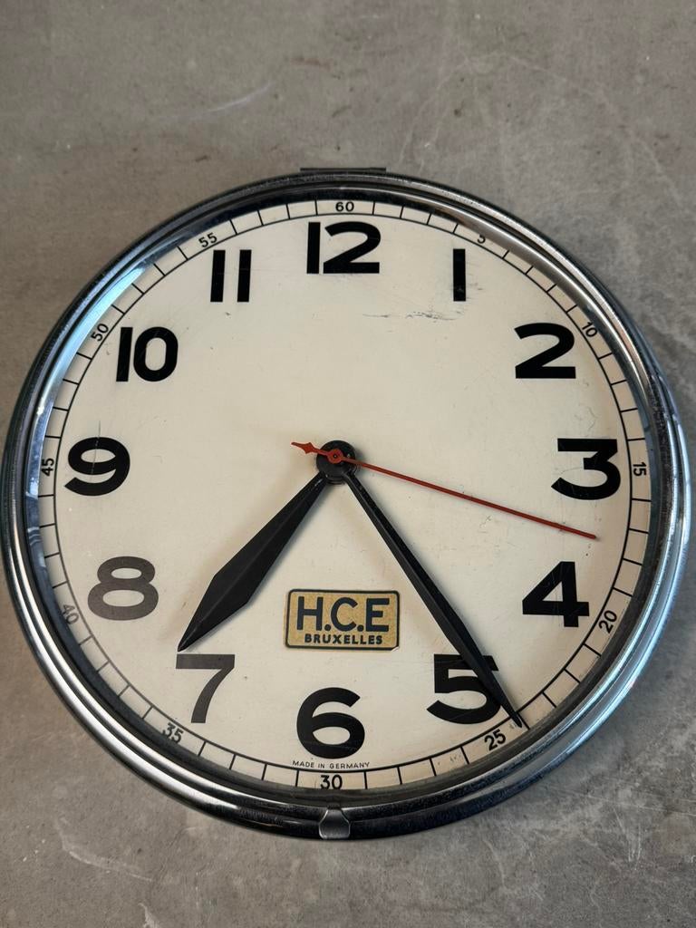 Horloge de gare, Enlèvement ou Envoi