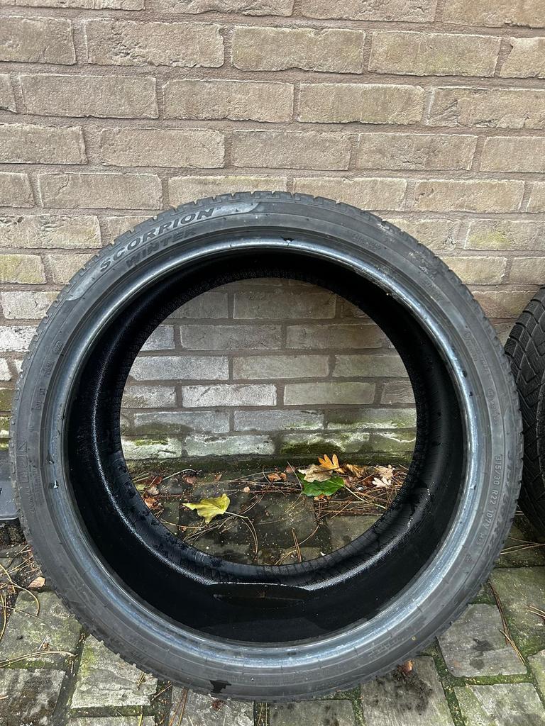 315/30 R22 2x Pirelli Scorpion Winter, Ophalen, Nieuw, Overige maten, Winterbanden