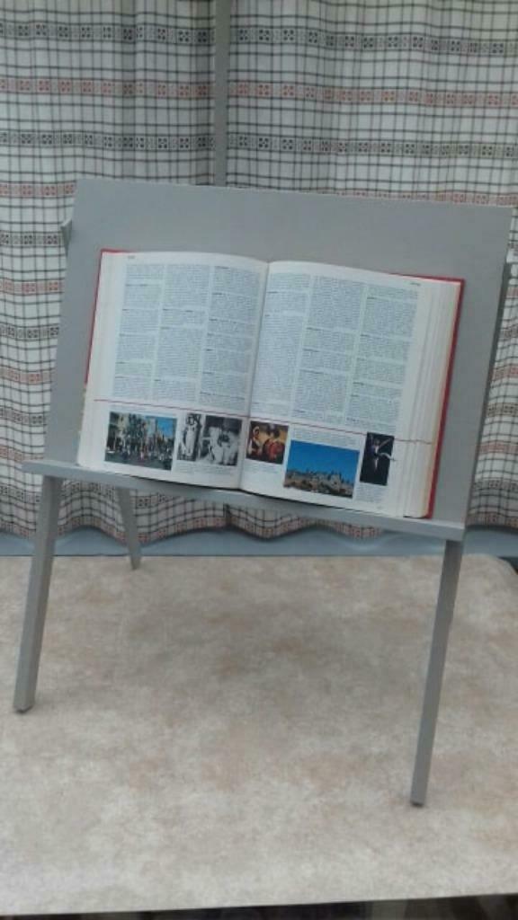 bedtafel waar je onder kan liggen voor te lezen, Ophalen, 55 tot 75 cm, Zo goed als nieuw, 60 cm of meer