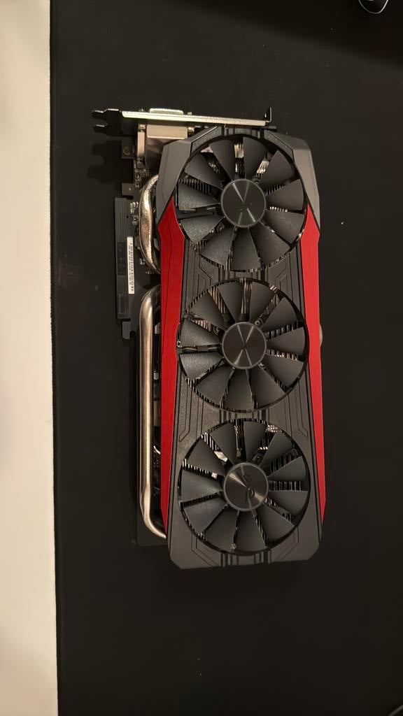ASUS STRIX-R9390-DC3OC-8GD5-GAMING, Computers en Software, Videokaarten, Ophalen of Verzenden, GDDR5, AMD, PCI