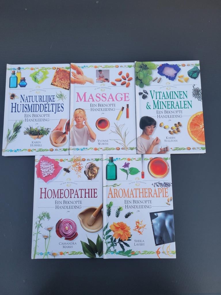 5 boekjes natuurlijke behandelwijzen:, Boeken, Ophalen, Zo goed als nieuw