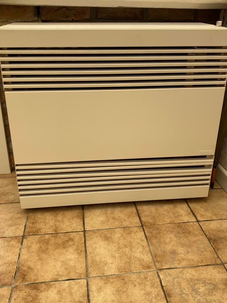 Gasradiator convectie toestel Superia Flandria, Doe-het-zelf en Bouw, Ophalen, 30 tot 80 cm, Radiator, Zo goed als nieuw