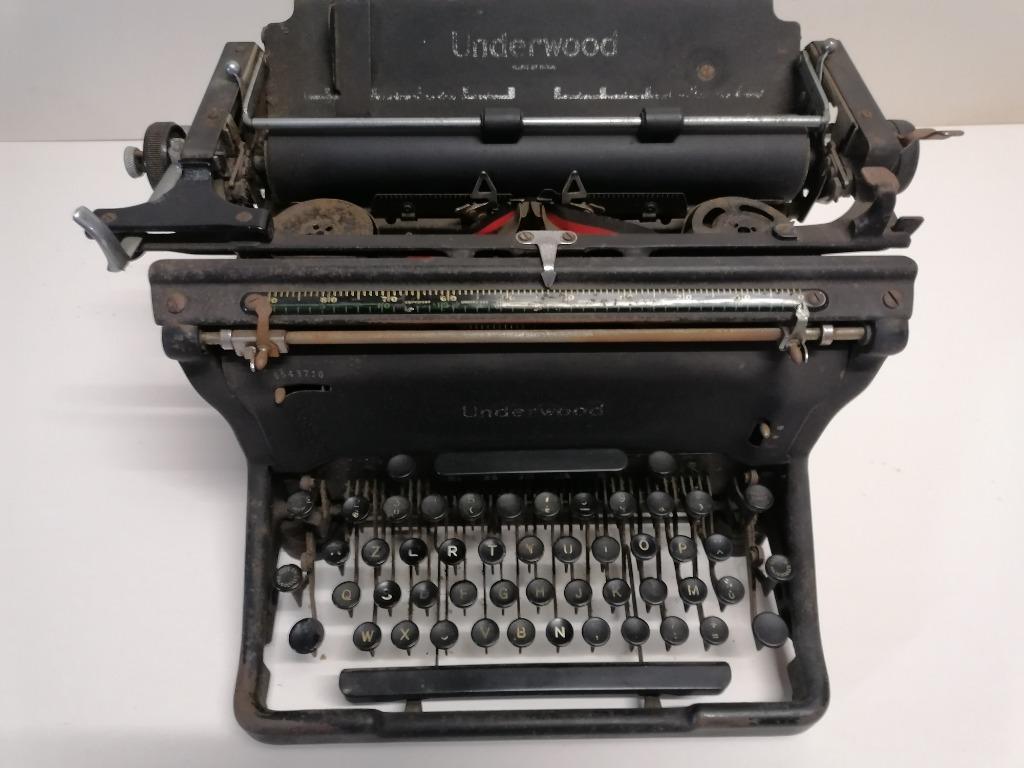 antiek typmachine, Ophalen