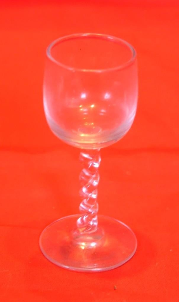 verre a liqueur sur pied torsadé (19), Enlèvement ou Envoi