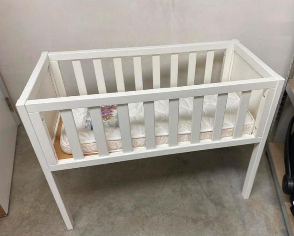 Babywieg TROLL + matras- wit- 40x90 cm, als NIEUW ‼️, Kinderen en Baby's, Babywiegjes en Ledikanten, Ophalen, Zo goed als nieuw