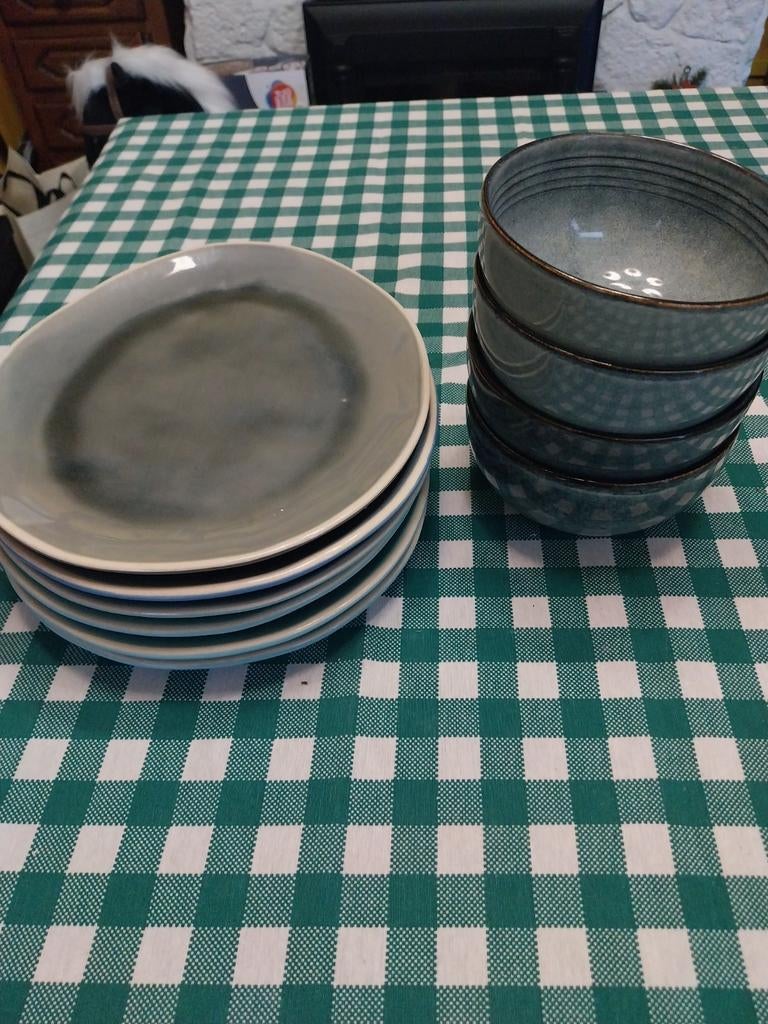 6 assiettes Jewel / 4 bols / en parfait état, Ophalen, Zo goed als nieuw