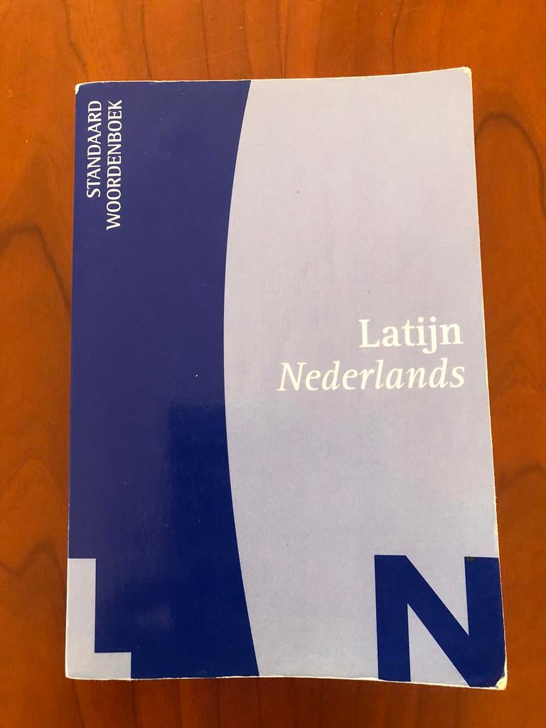 G.H. Halsberghe - Standaard woordenboek Latijn-Nederlands, Boeken, Ophalen, Latijn, Zo goed als nieuw, G.H. Halsberghe