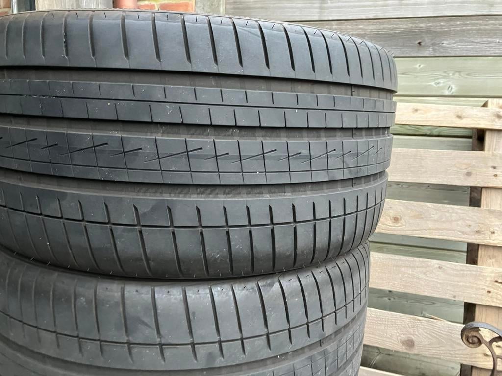 Auto banden, Auto-onderdelen, Banden en Velgen, Ophalen, Gebruikt, 295 mm, Band(en)