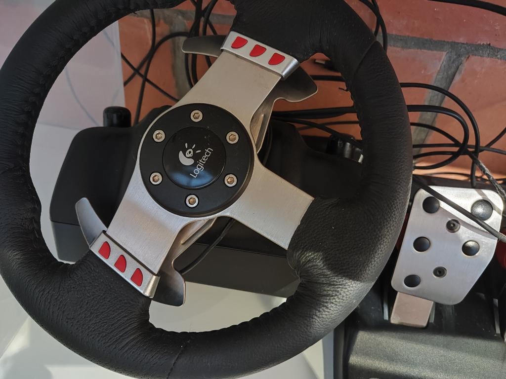 logitec G27 racestuur, 1 speler, Ophalen, Zo goed als nieuw, Racen en Vliegen