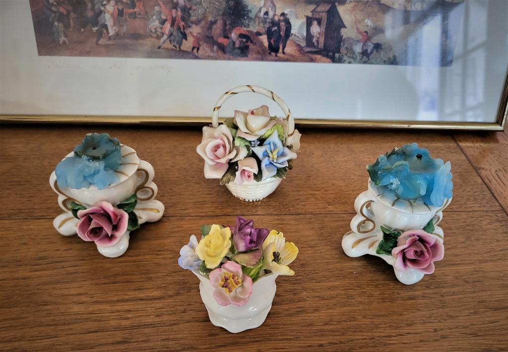 set van 4 porseleinen bloemen in reliëf, Verzenden