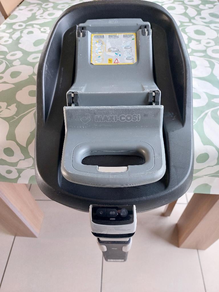 Isofix - familyfix, Ophalen, Gebruikt, 0 t/m 18 kg, Slaapstand