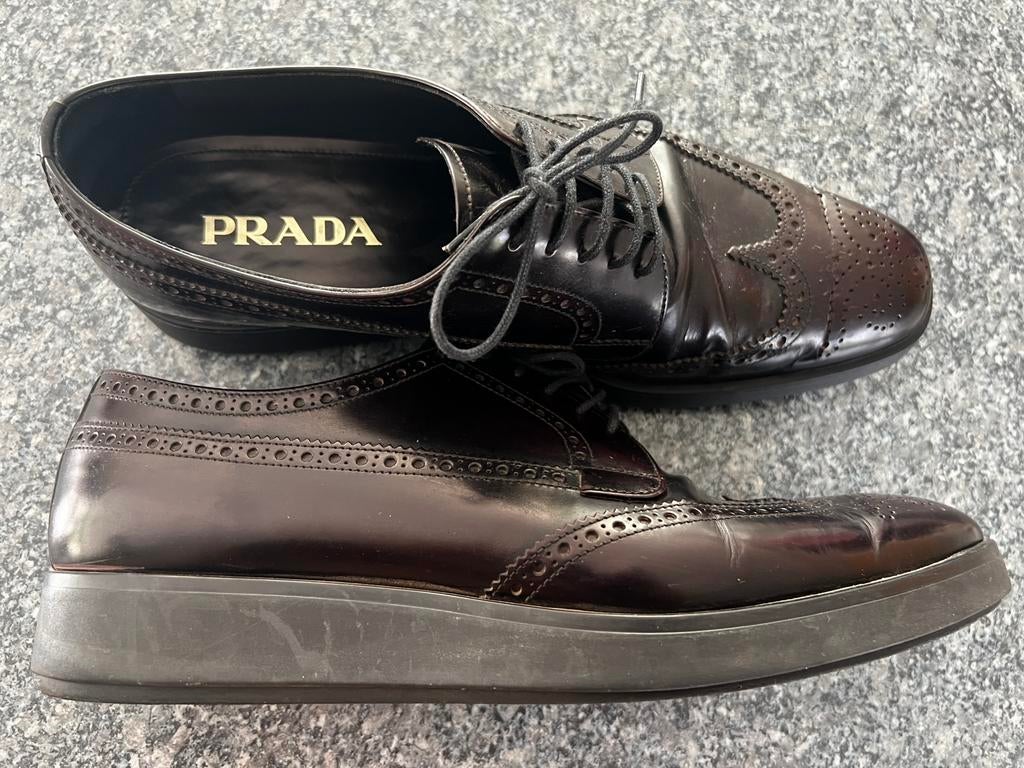PRADA-schoen kan maat 42 dragen, Ophalen of Verzenden, Zo goed als nieuw