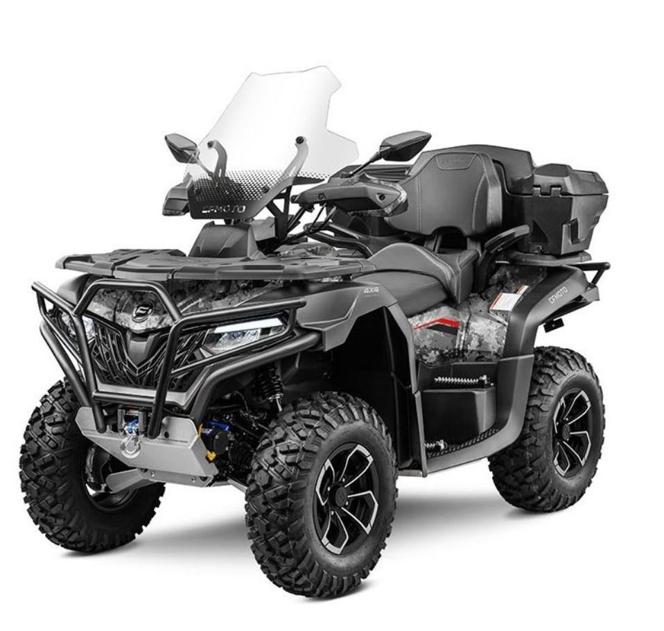 Nouveau Quad, Motos