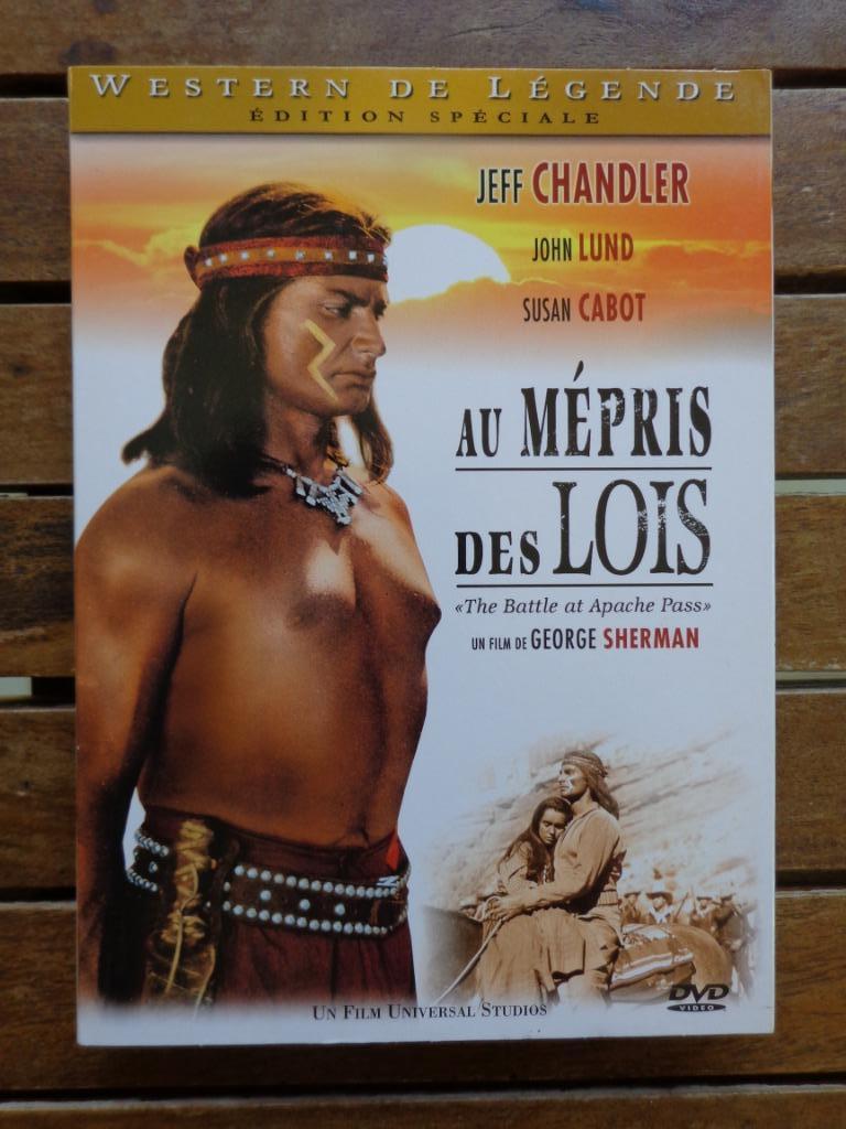 )))  Au Mépris des Lois  //  Jeff Chandler  (((, Alle leeftijden, Ophalen of Verzenden, Zo goed als nieuw