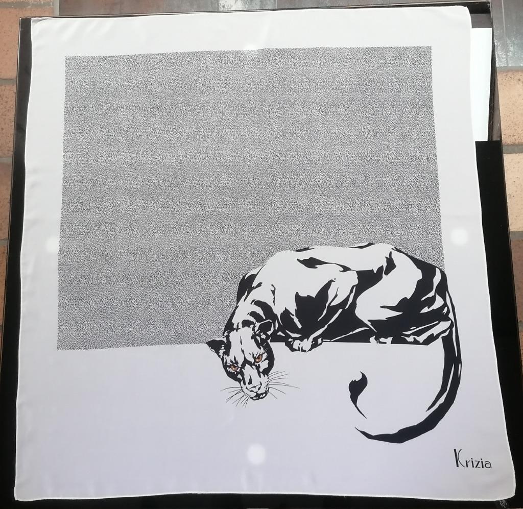 Foulard ( carré) en soie, Enlèvement ou Envoi, Neuf