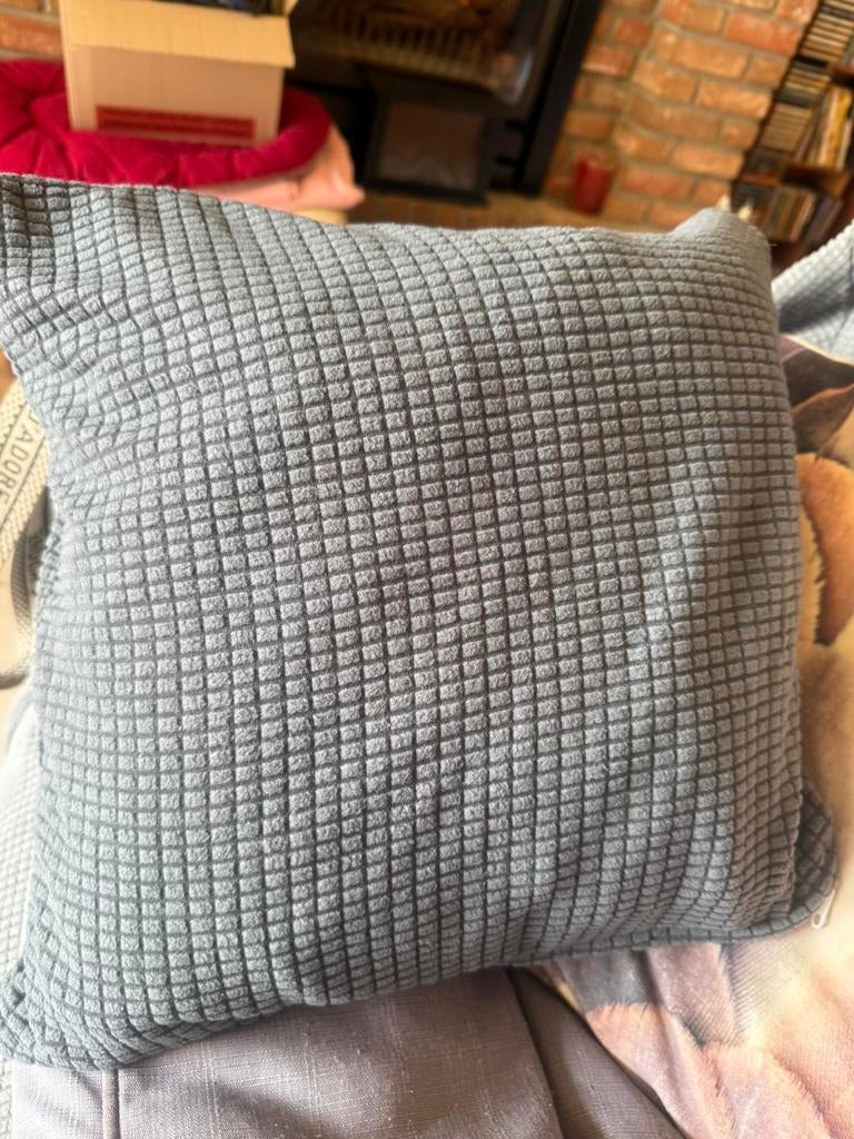 4 housses de coussins gris 40/40, Enlèvement ou Envoi, Neuf, Gris, Carré