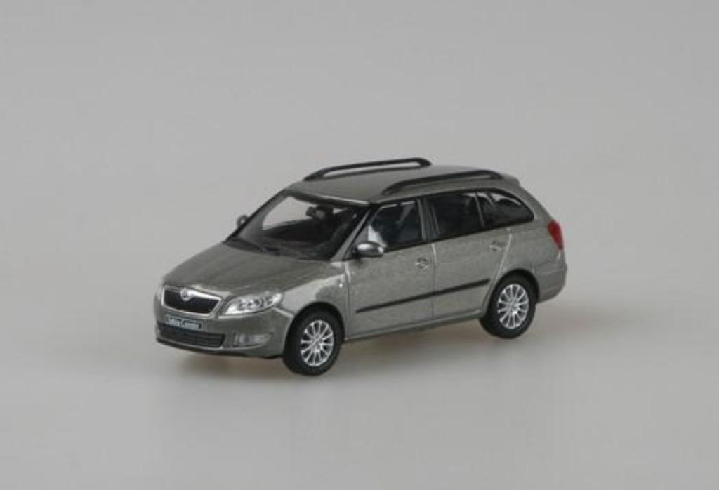 Skoda Fabia Combi Cappuccino, Envoi, Neuf, Voiture