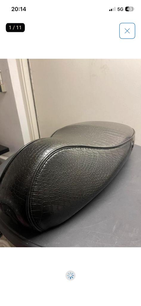 Slangenleer vespa sprint zadel / Buddyseat Nieuw!, Fietsen en Brommers, Verzenden, Zo goed als nieuw, Kap