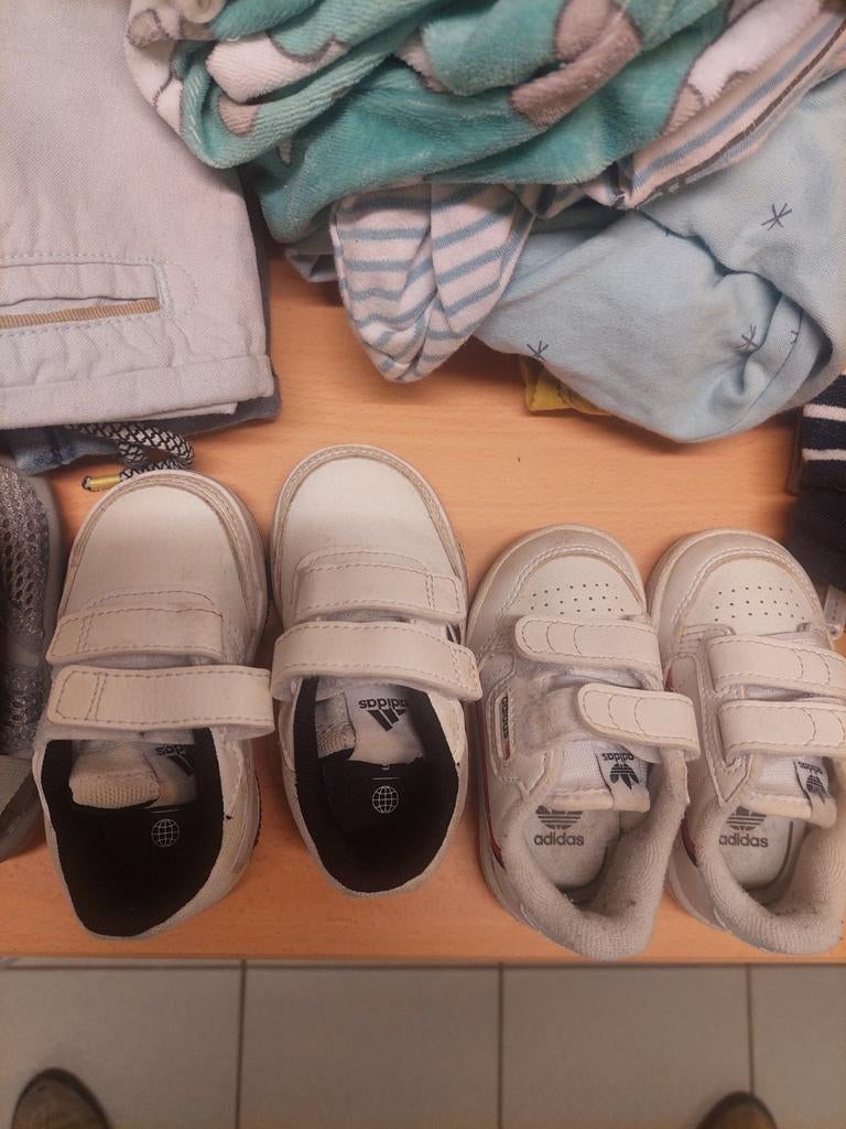 Jongensschoenen en sneakers 0-2 jaar, Ophalen of Verzenden, Zo goed als nieuw, Jongetje, Slofjes