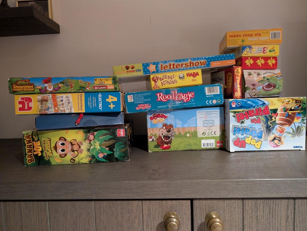 spellen Haba, studio 100, Goliath: Banana Joe, Sinterklaas.., Hobby en Vrije tijd, Ophalen of Verzenden, Zo goed als nieuw, Reisspel