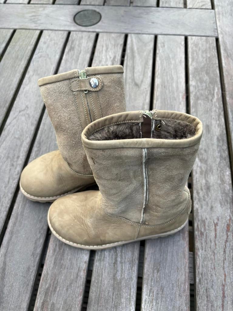 Beige daim laarsjes Zecchino d’Oro, Verzenden, Gebruikt