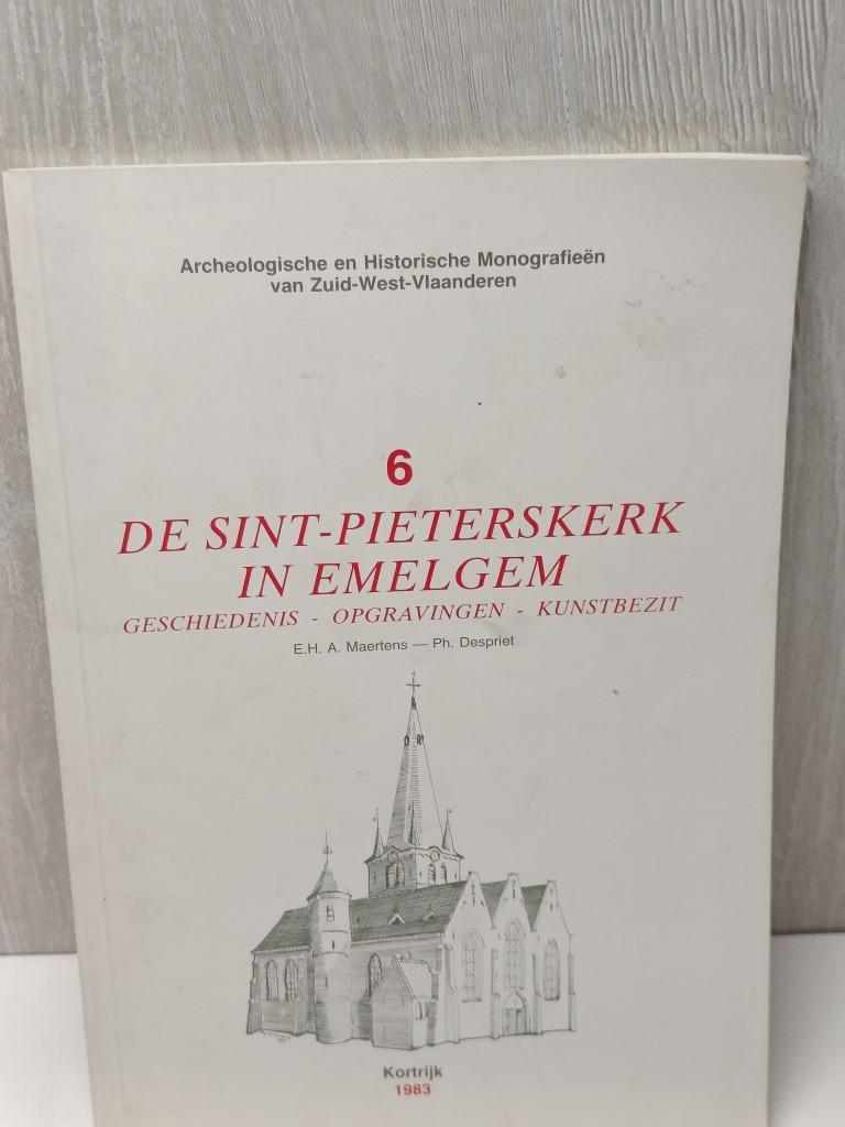 de sint-pieterskerk in emelgem maertens despriet kortrijk, Boeken, Ophalen of Verzenden, Gelezen
