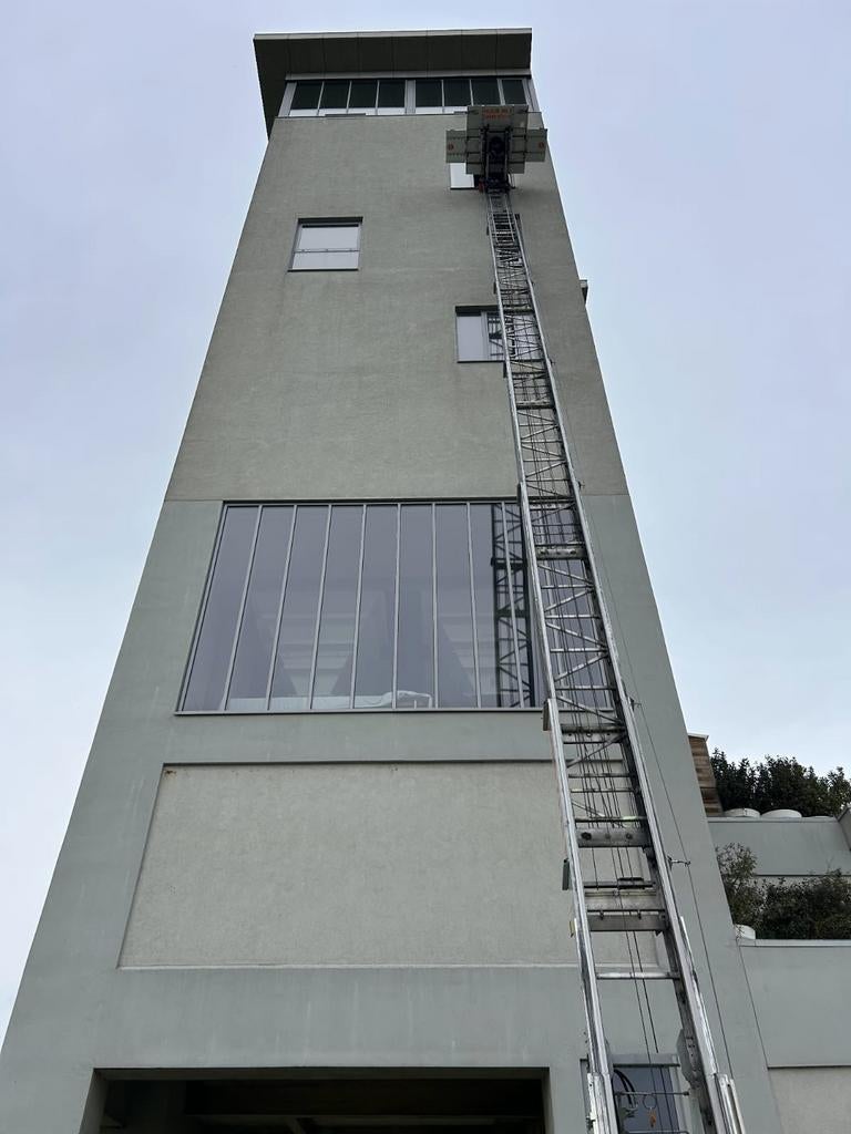 Te huur Ladderlift & verhuislift, Enlèvement ou Envoi