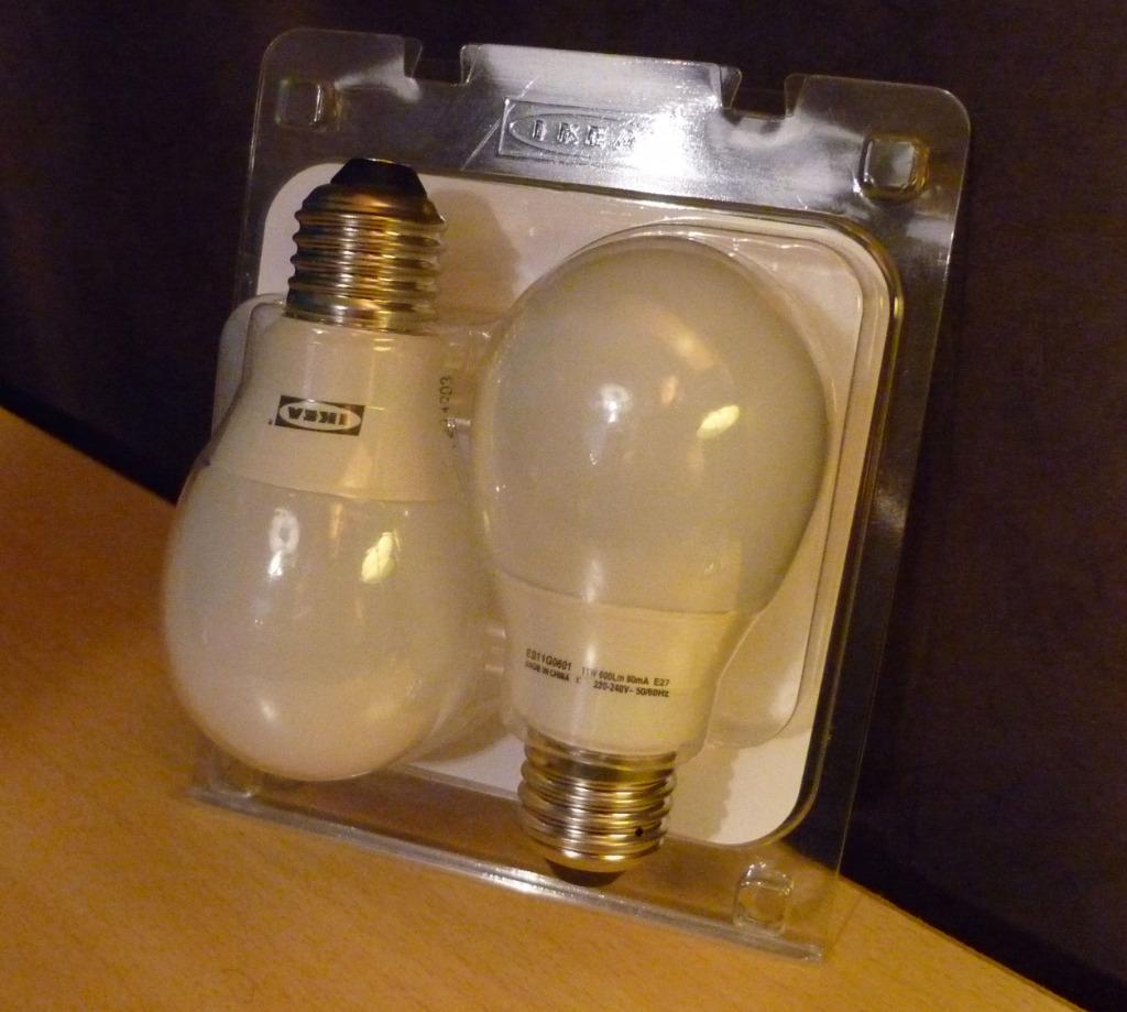 Set van 2 Sparsam spaarlampen 11 Watt E27 Ikea 600 lm, Maison & Meubles, Lampes | Lampes en vrac, Enlèvement ou Envoi