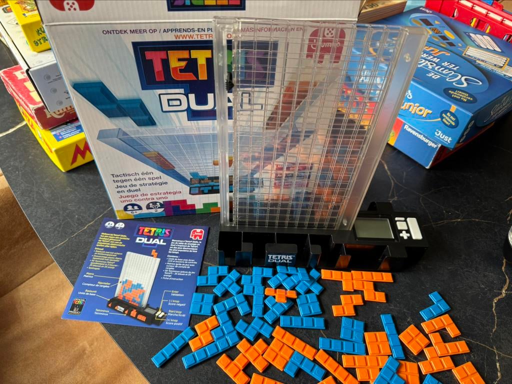Tetris Dual - tactisch 1 tegen 1 spel, Hobby en Vrije tijd, Ophalen of Verzenden, Nieuw, Jumbo