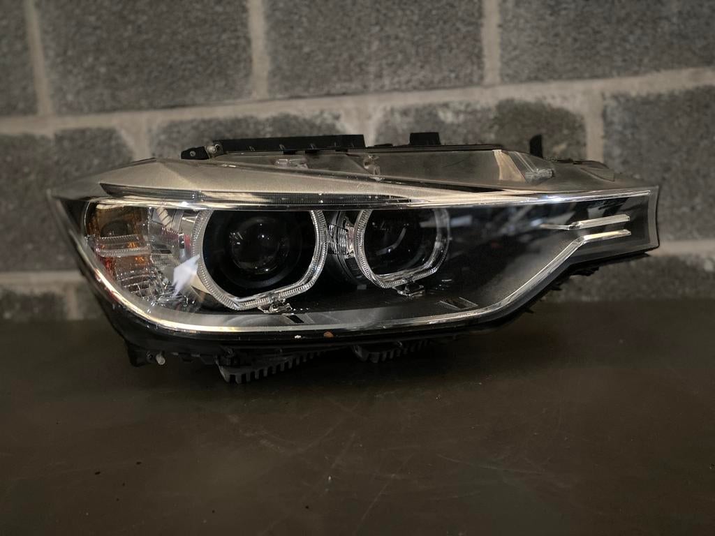 Phare Droit Xenon complet BMW F30 F31 7259528, Autos : Pièces & Accessoires, Éclairage, Enlèvement, Utilisé, BMW