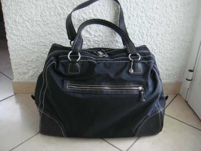 Grand Sac Nylon Noir. Marque: "Esprit"., Bijoux, Sacs & Beauté, Sacs | Sacs Femme, Enlèvement ou Envoi, Utilisé, Noir, Shopper