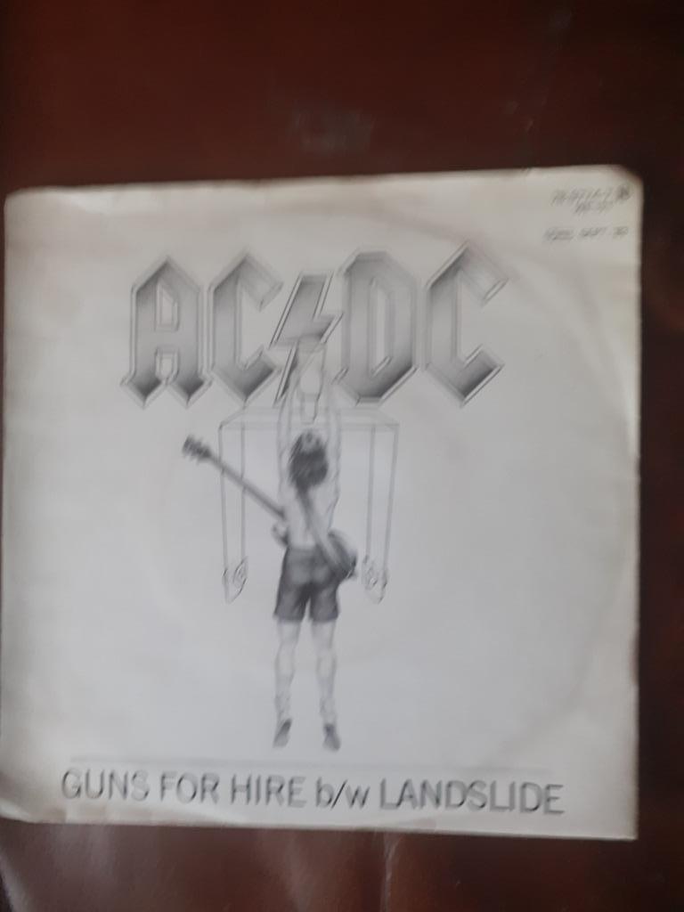 45T AC-DC : Guns for hire / Landslide, Ophalen of Verzenden