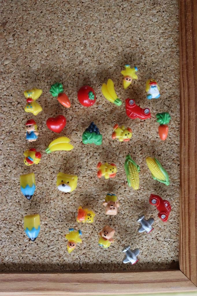 Prikkers of spelden voor prikbord, Ophalen, Gebruikt, Prikbord