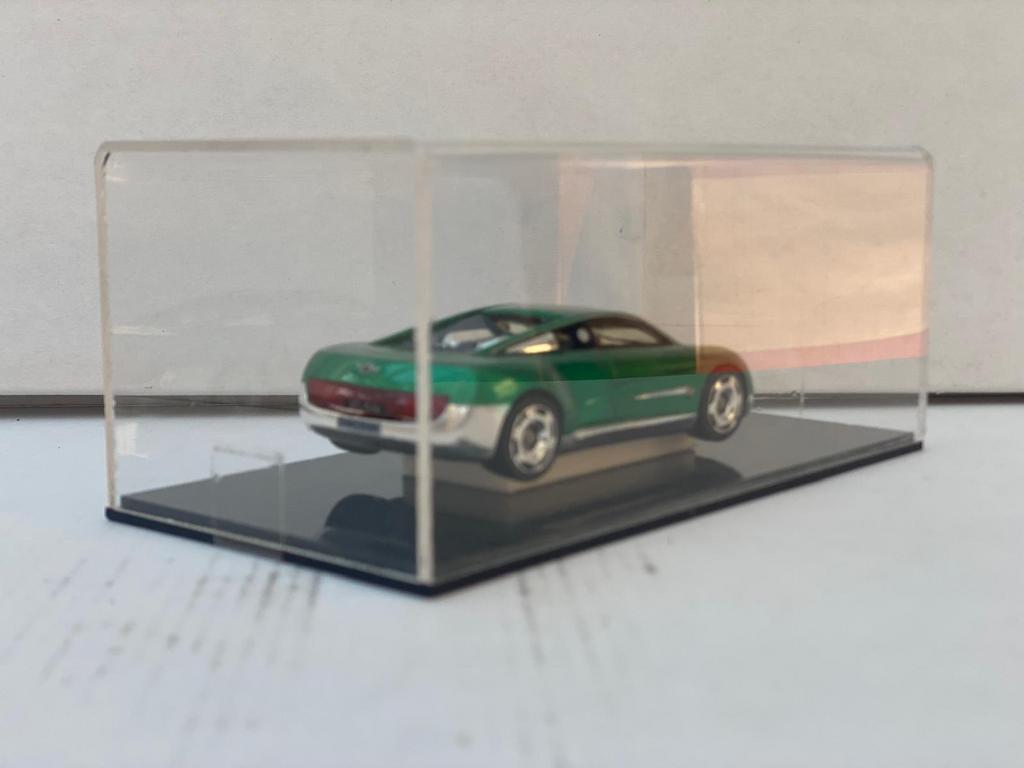 1/43 Bentley Prototype Hunaudières, Ophalen