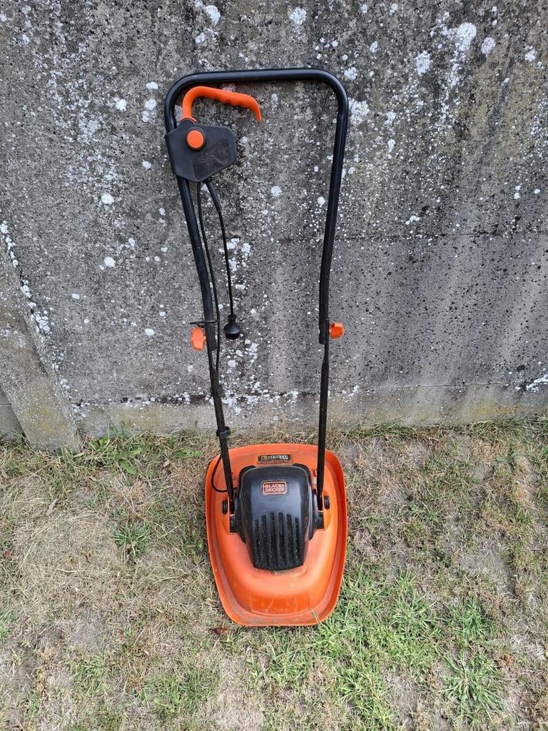 Zweefgrasmaaier, Tuin en Terras, Grasmaaiers, Ophalen, Zo goed als nieuw