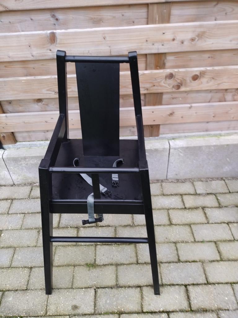 Zwarte kinderstoel IKEA, Ophalen, Zo goed als nieuw