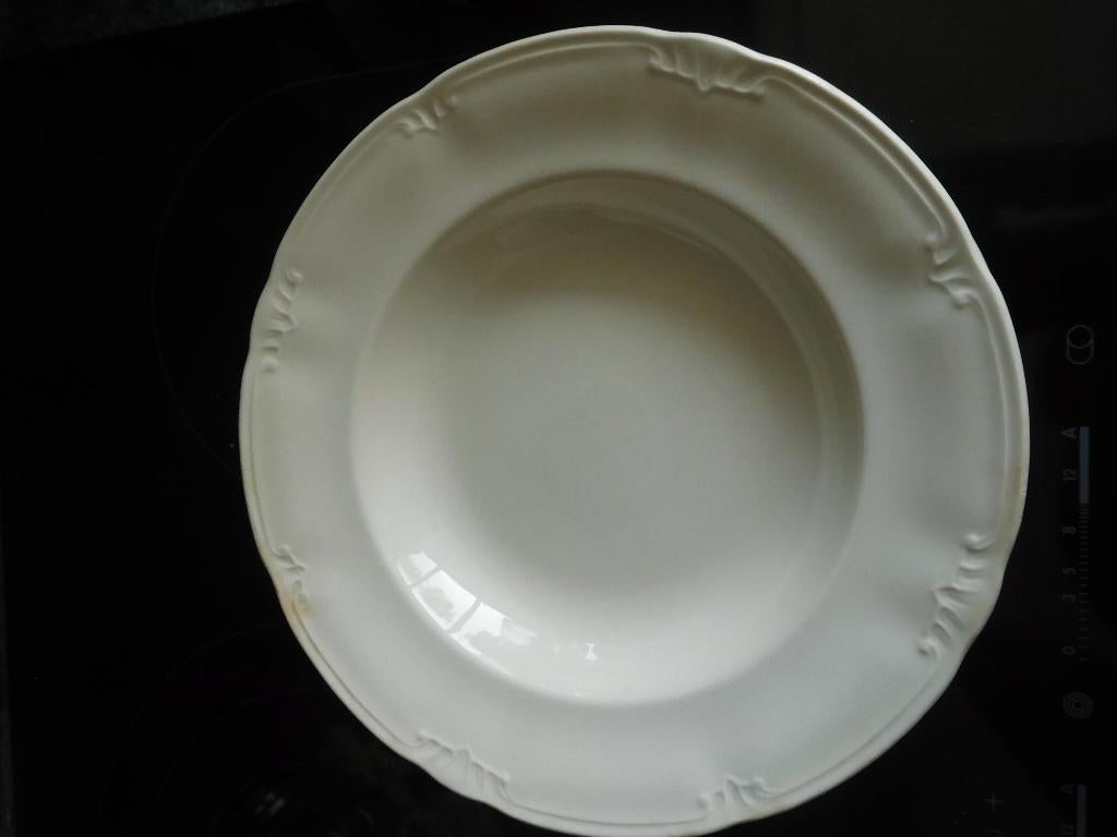Lot de 6 assiettes Boch La Louvière, Maison & Meubles, Enlèvement ou Envoi, Utilisé