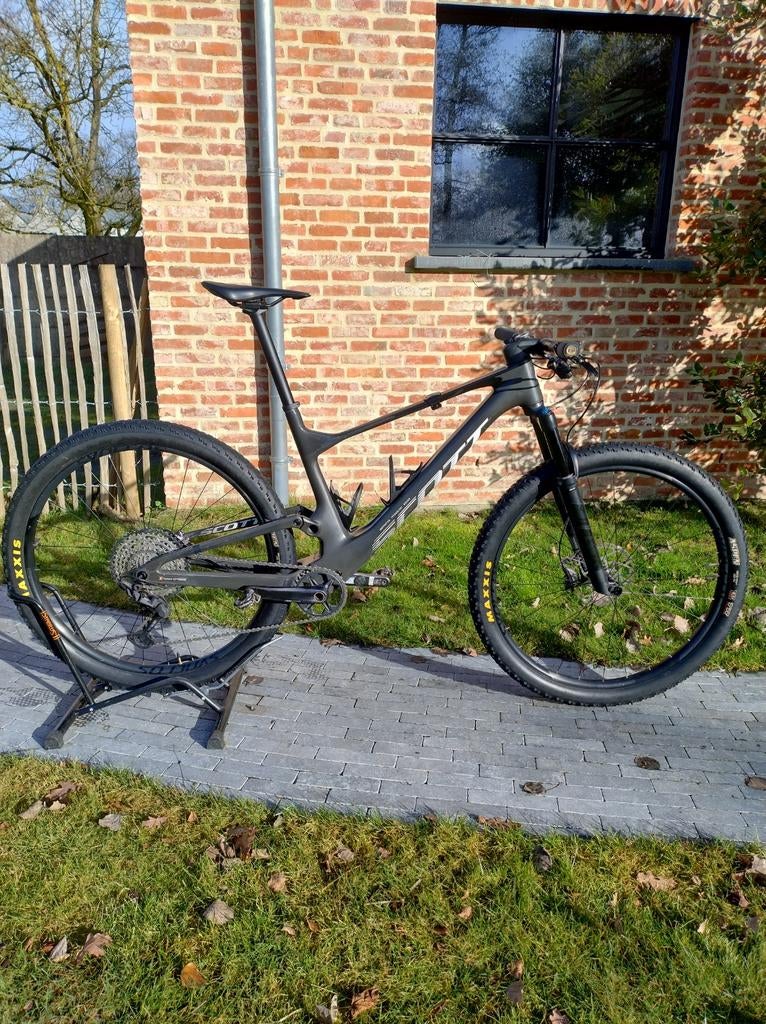 Scott Spark RC team L met powermeter, Ophalen