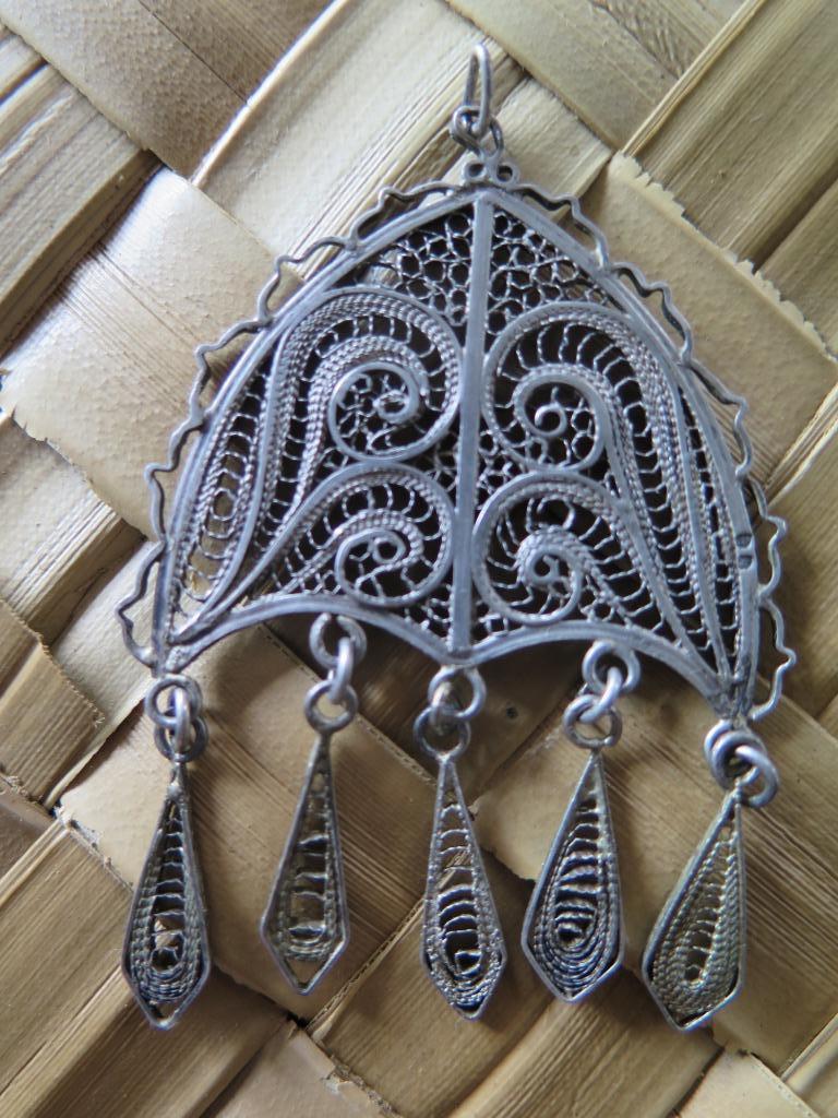 pendentif filigrane, Bijoux, Sacs & Beauté, Bijoux anciens, Enlèvement ou Envoi, Autres matériaux, Pendentif