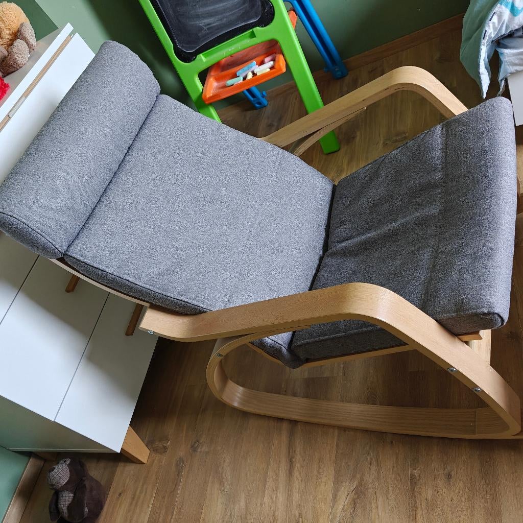 Schommelstoel + voetbankje Ikea, Huis en Inrichting, Ophalen, Zo goed als nieuw, Stof