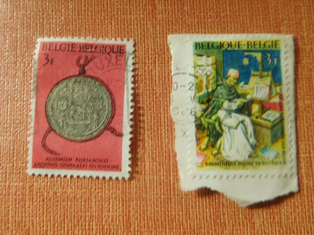 2 timbres biblio. royale de Belgique et archives du royaume, Timbres & Monnaies, Enlèvement ou Envoi, Affranchi