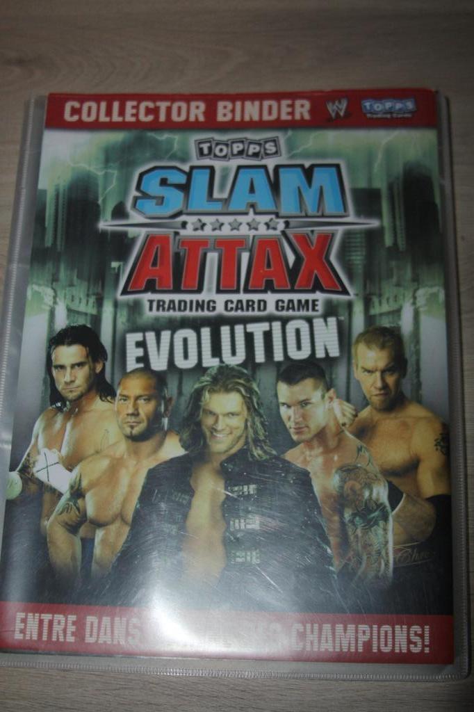 Slam Attax binder met + 140 Topps cards 2008 WWE, Enlèvement ou Envoi, Utilisé, Plusieurs cartes