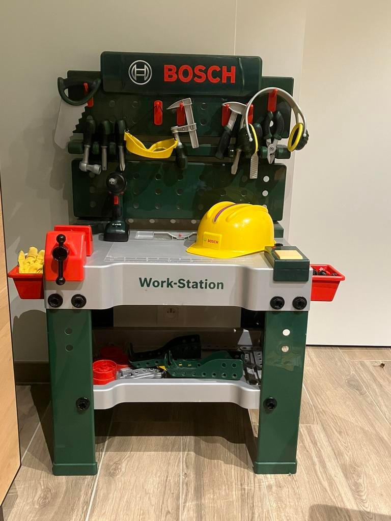 Établi Klein Bosch n 1 | 150 pièces, Enlèvement, Utilisé