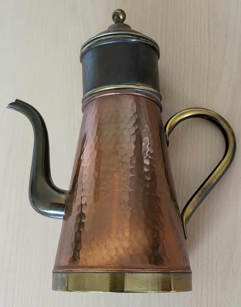 Ancienne cafetière ou théière en cuivre, Antiquités & Art, Enlèvement, Cuivre