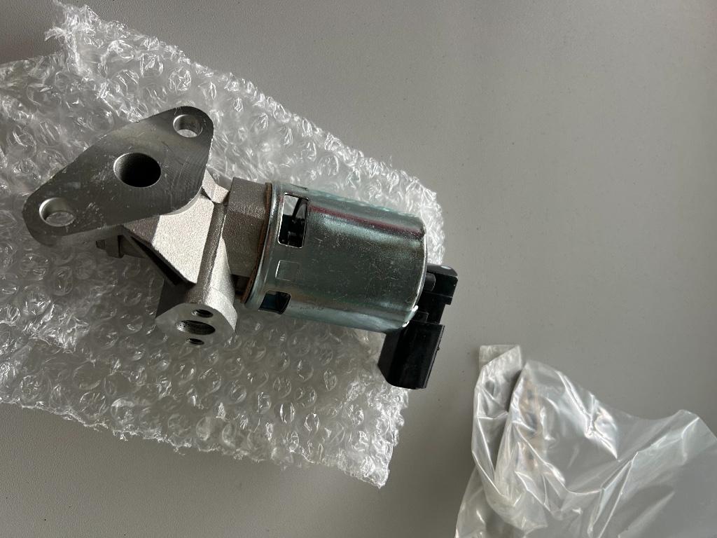 EGR klep Dodge Ram Hemi 5.7 2007, Ophalen, Nieuw, Dodge